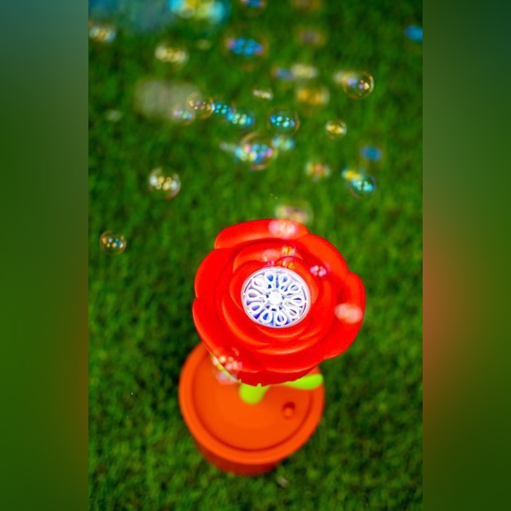 Rose Bubble Maker - Picture 3 of 4